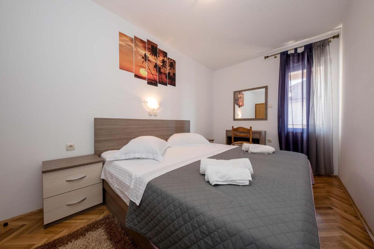 Paradise Apartment